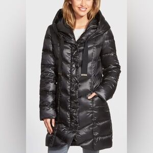 T Tahari Gisele Packable Hooded Down Puffer Coat Midnight Blue Size Small